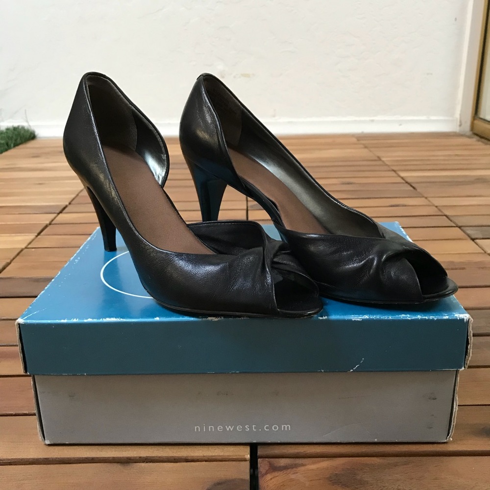 Nine West Winzenos Black leather Heel